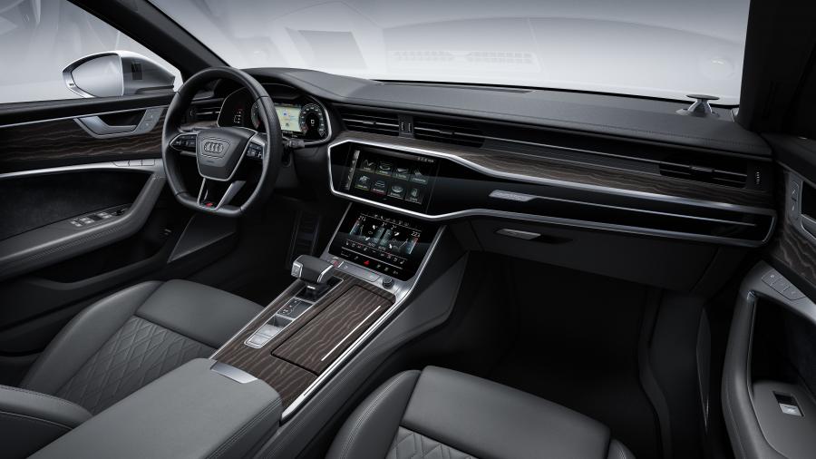 Торпедо Audi S6 Sedan TDI (C8) 2019 года  (WW) (фото 7 из 69)